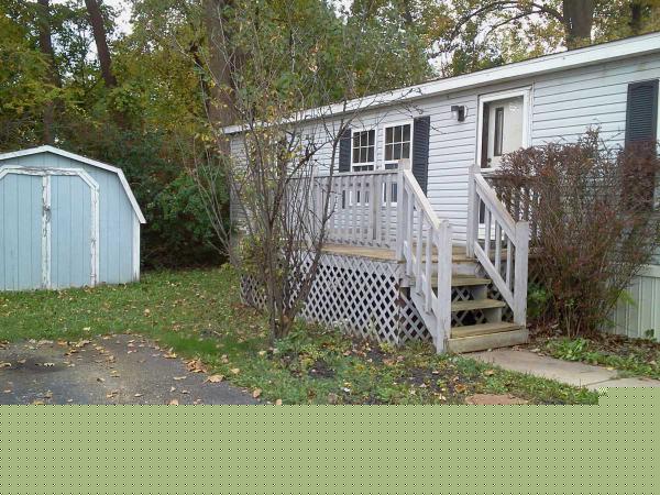 113 Estates Dr., Belleville, MI 48111 