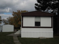 30 N. Shetland, Highland, MI 48357 