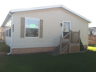 4483 Wynnwood Dr, Howell, MI 48843 