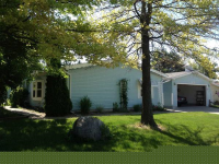 209 Cadgewith East, Lansing, MI 48906 