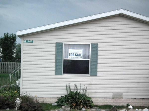 9602 Bloomsbury Circle, Northville, MI 48167 