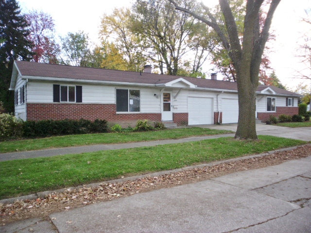 2609- 15 Stobbe St, Saginaw, MI 48602 