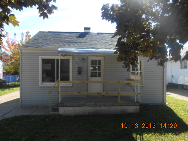 46 E Shevlin Avenue, Hazel Park, MI 48030 