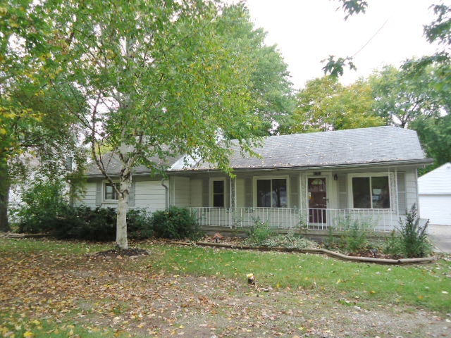 15061 Lyons St, Livonia, MI 48154 