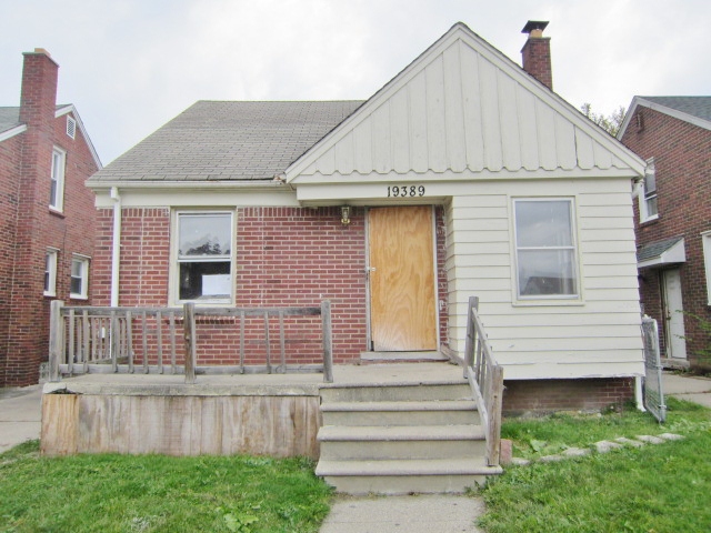 19389 Fairport St, Detroit, MI 48205 