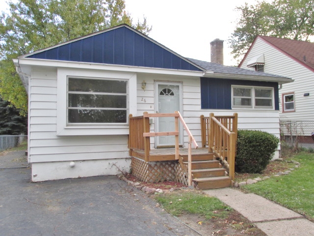 26 E Strathmore Ave, Pontiac, MI 48340 