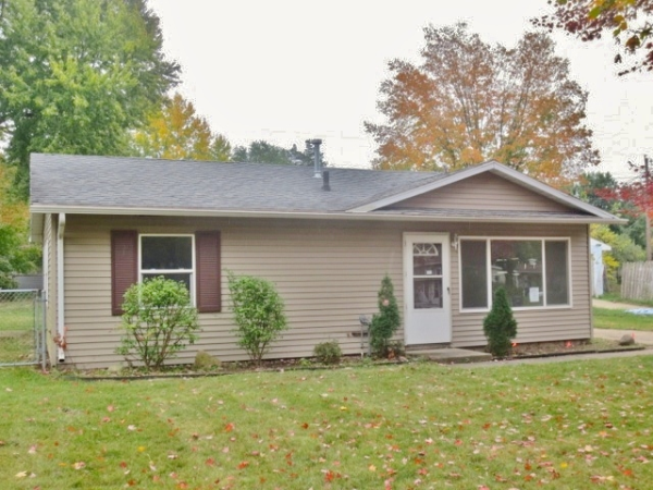 2419 S 14th St, Niles, MI 49120 