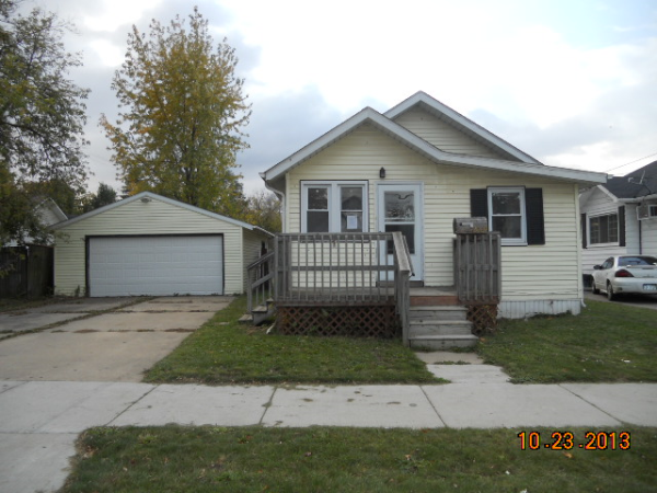 2009 N Woodbridge St, Saginaw, MI 48602 
