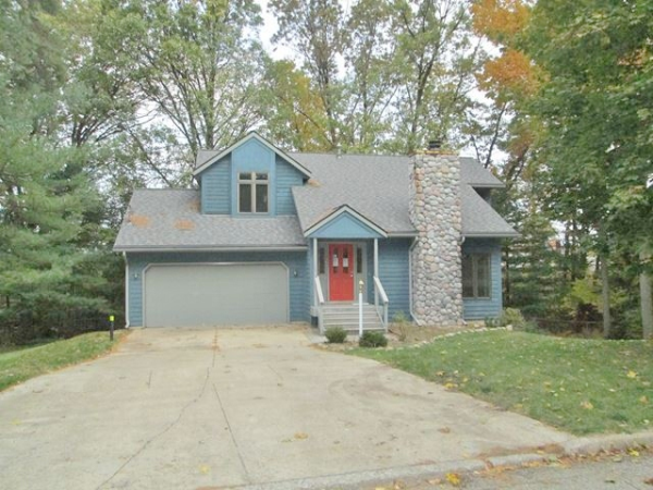 3424 Fair Oaks Dr, Kalamazoo, MI 49008 