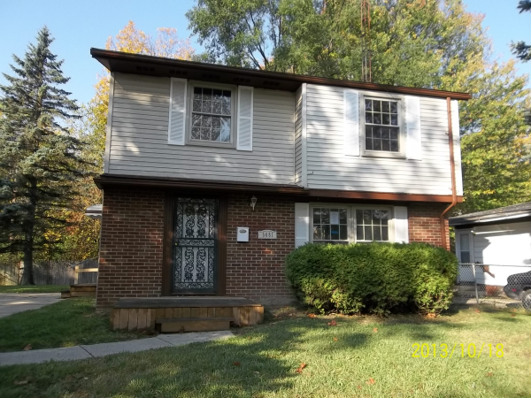 5481 Clubok Dr, Flint, MI 48505 