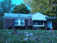 12930 rosemary blvd, Oak Park, MI 48237 