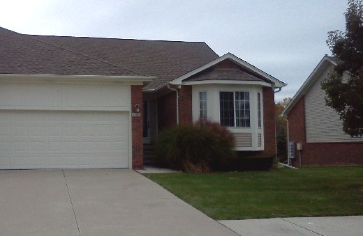 47163 Admirals Cove Lane Unit 4, Chesterfield, MI 48051 