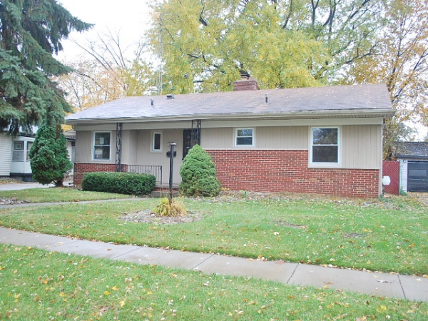 1914 Wood Ln, Flint, MI 48503 