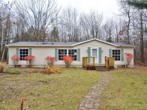 1162 Rivers Terrace Rd, Gladwin, MI 48624 