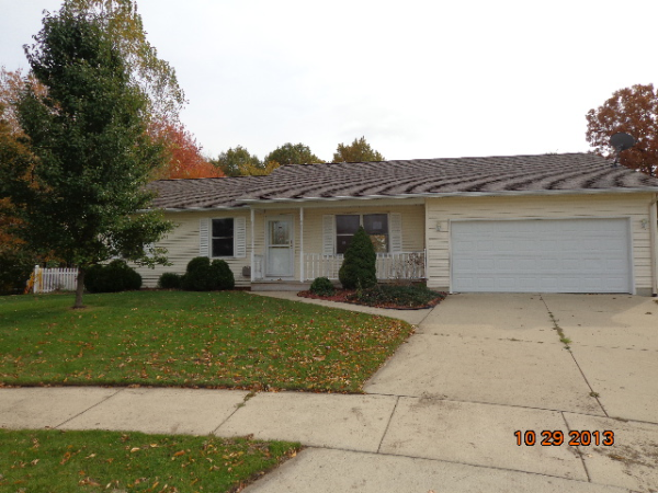 740 Howard Ln, Hastings, MI 49058 