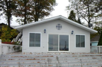5276 W Houghton Lake Dr, Houghton Lake, MI 48629 