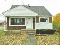 6944 Arcola St, Garden City, MI 48135 