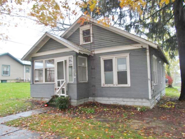 219 W Main Street, Addison, MI 49220 