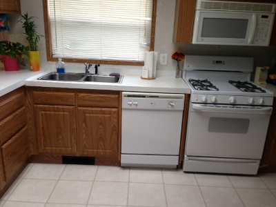 2552 Bell Court, Wixom, MI 48393 