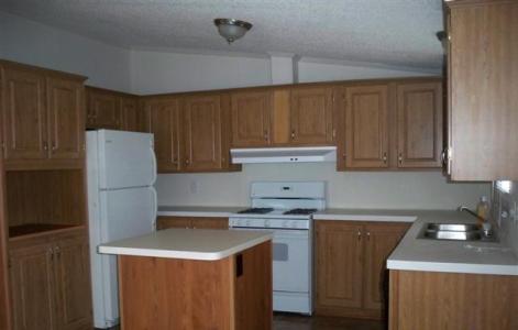 230 Arrowood, Wixom, MI 48393 