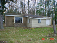 575 Dale Rd, Beaverton, MI 48612 