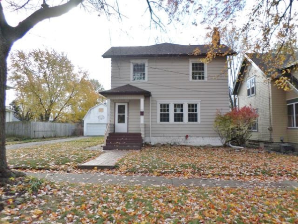 721 Union St, Jackson, MI 49203 