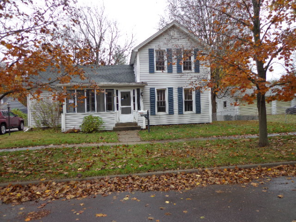 203 N Democratic St, Tecumseh, MI 49286 