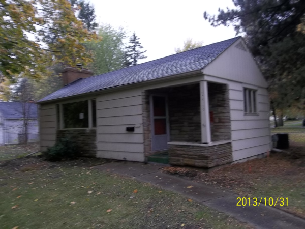 2419 Brookside Dr, Flint, MI 48503 