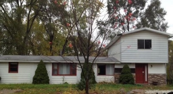 1743 Payson Road, Walled Lake, MI 48390 