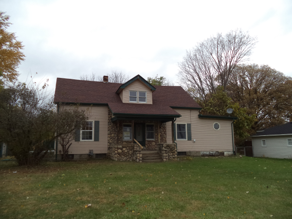 29948 W Huron River Dr, Flat Rock, MI 48134 