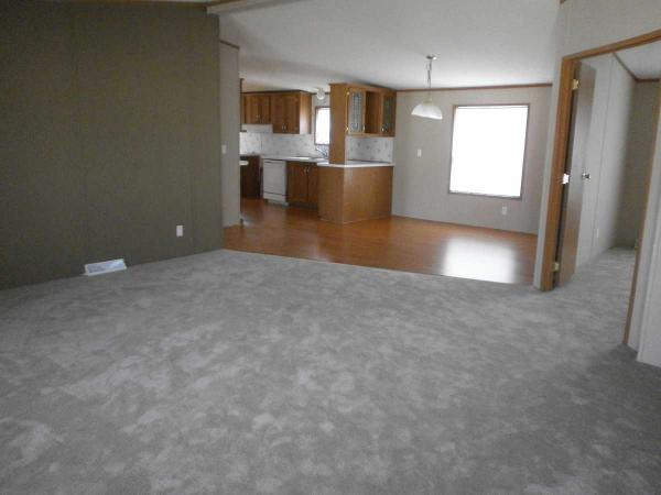 935 Tanner Landing, Monroe, MI 48161 