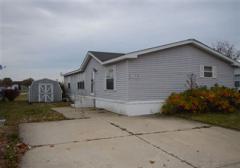 8422 Laverne St., Newport, MI 48166 