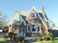 15701 Robson St, Detroit, MI 48227 