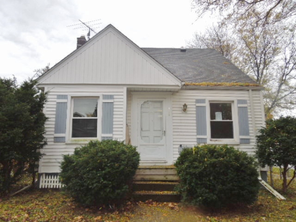 1489 Pingree Ave, Lincoln Park, MI 48146 