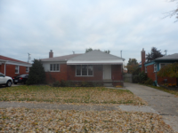 21554 Arrowhead St, Saint Clair Shores, MI 48082 
