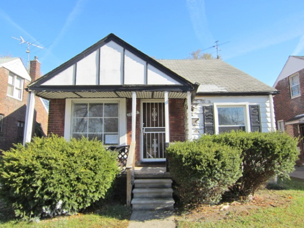 18318 Hayes St, Detroit, MI 48205 