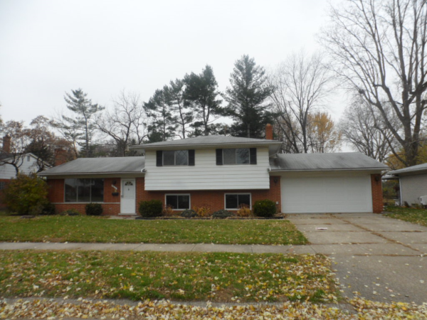 38127 Westland St, Clinton Twp, MI 48036 