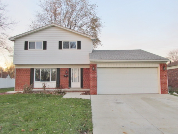 1836 Millard Ave, Madison Heights, MI 48071 