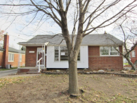 9550 Berwyn, Redford, MI 48239 