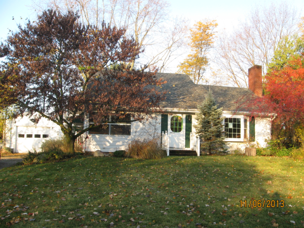 1524 N Jefferson St, Hastings, MI 49058 