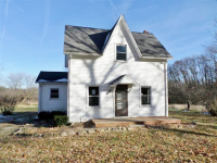 4641 Walz Rd, Jackson, MI 49201 