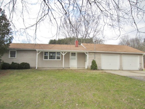 8079 84th St SE, Caledonia, MI 49316 