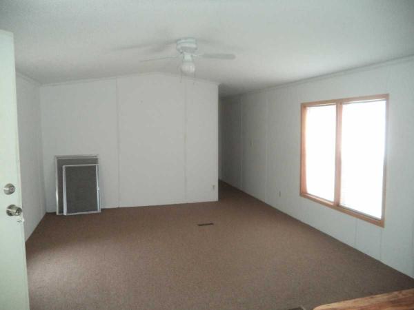 34 N. Shetland, Highland, MI 48357 