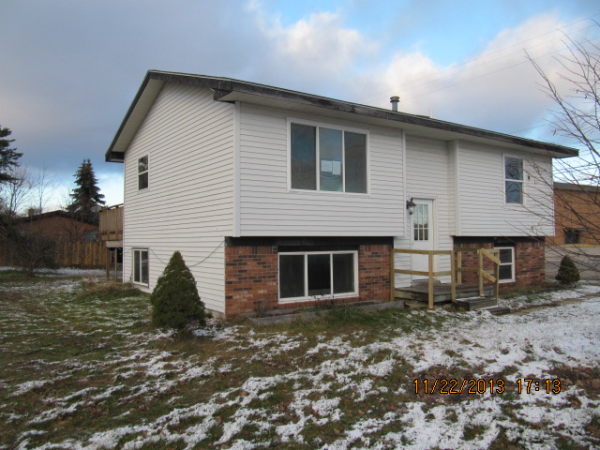 117 E Fifth Street, Gaylord, MI 49735 