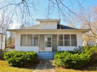 36 N Lincoln Ave, Niles, MI 49120 