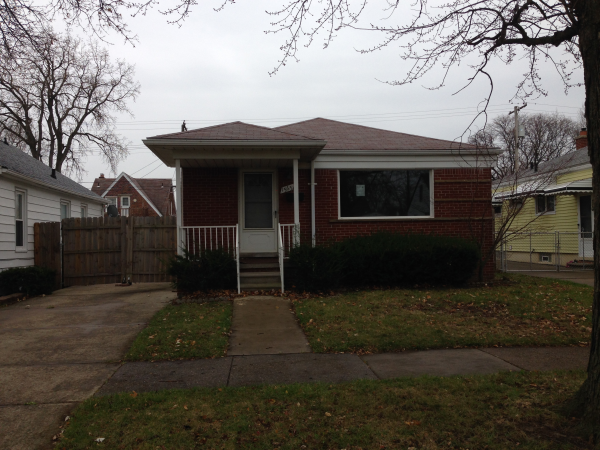 1565 Stewart Ave, Lincoln Park, MI 48146 