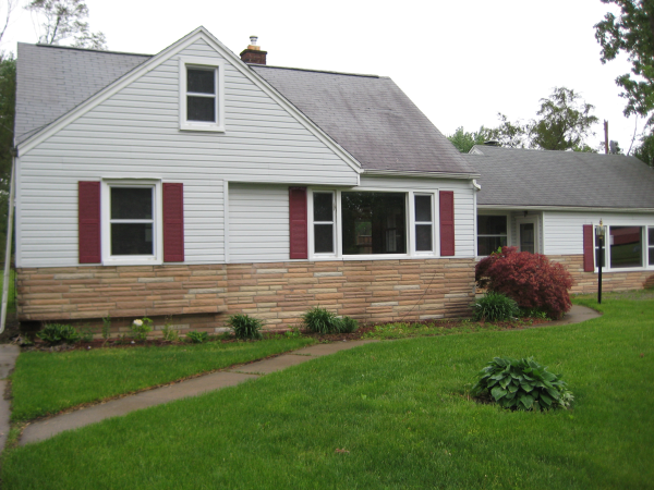 14916 Alexander St, Livonia, MI 48154 