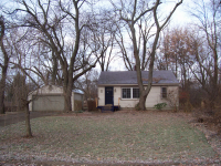 655 Elkinford, White Lake, MI 48383 