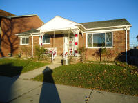 7524 Neckel St, Dearborn, MI 48126 