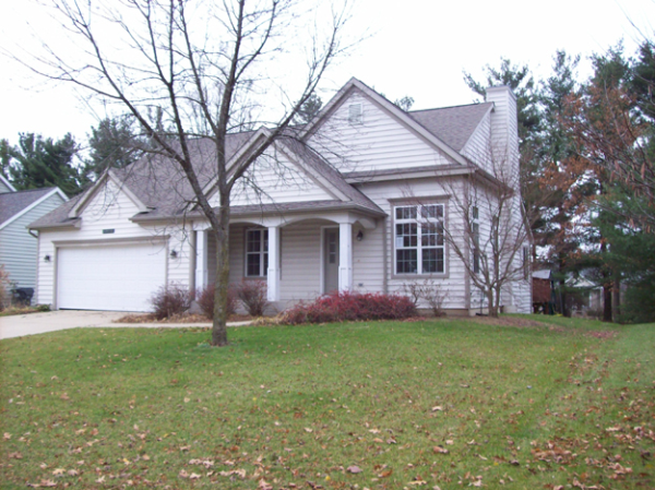 5329 Fieldstone Dr, Portage, MI 49024 